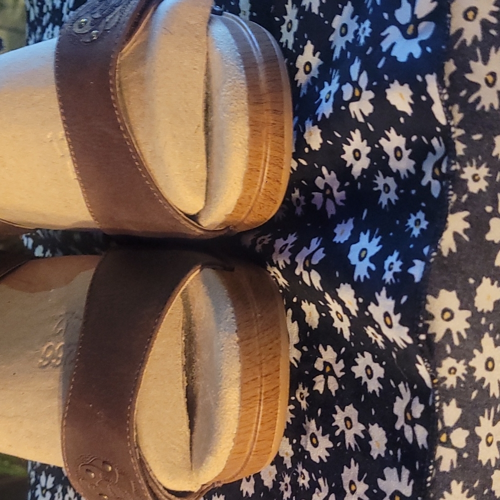 Dansko Sandals Brown Size 42 - image 7